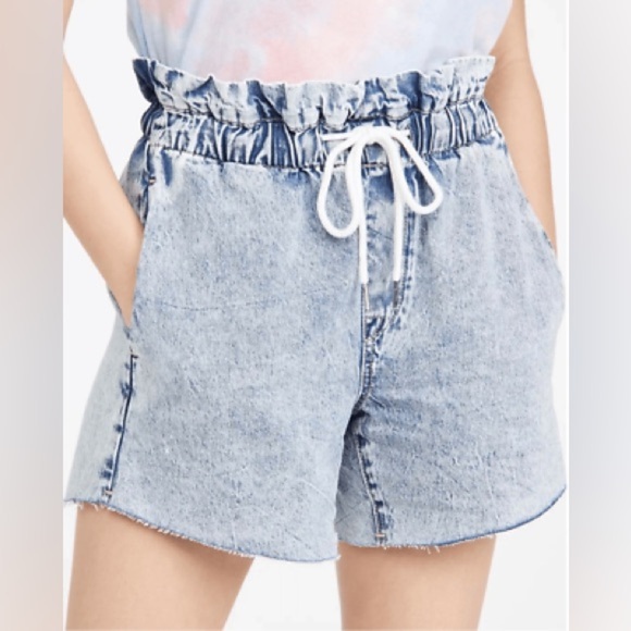 NWT Blank NYC Love On Top High Waist Acid Wash Paperbag Cutoff Shorts Size 25 - Picture 1 of 8
